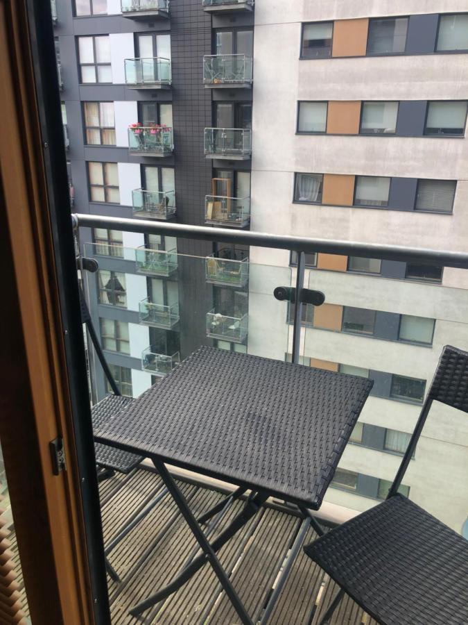 Lovely Serviced Apartment 2Min 2 City Center Manchester Extérieur photo